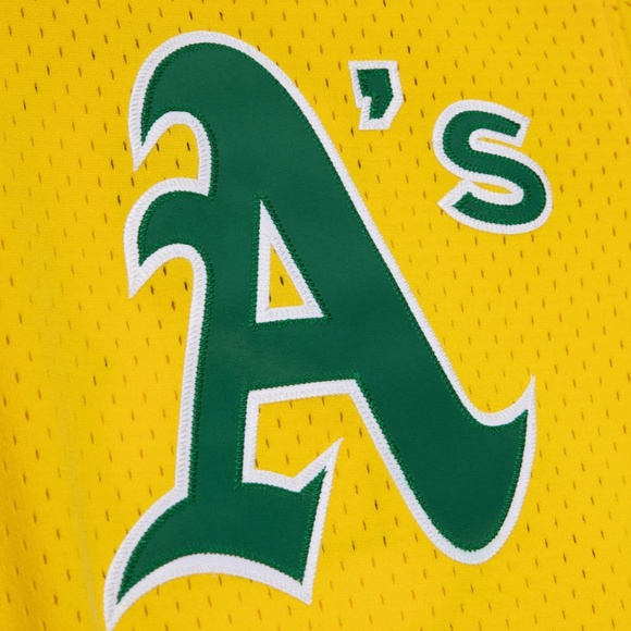Mitchell & Ness Rickey Henderson 1984 Oakland Athletics A's Authentic BP Jersey - Picture 3 of 3